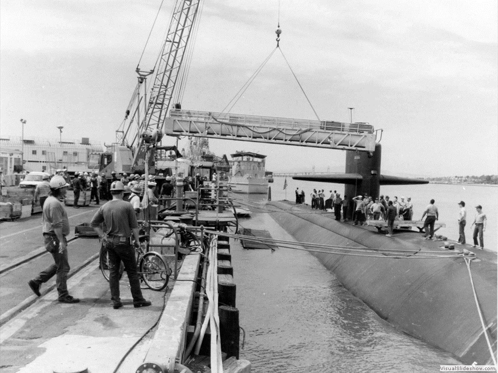 Los Angeles (SSN-688)-7