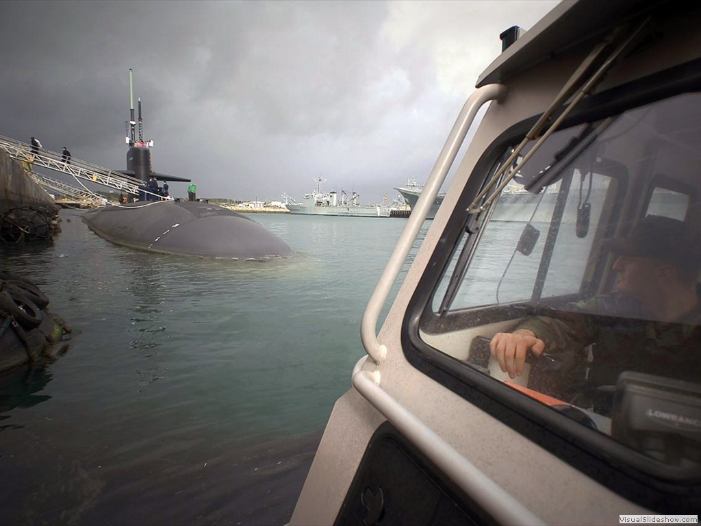 Minneapolis-Saint Paul (SSN-708)-11