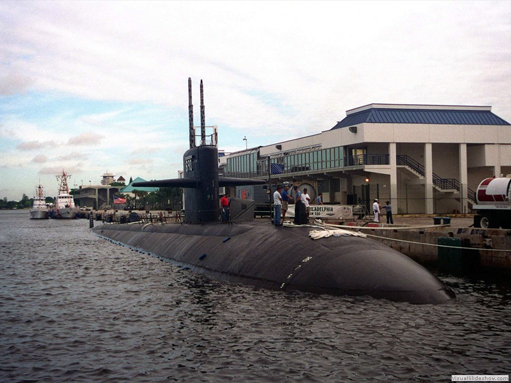 Philadelphia (SSN-690)-4
